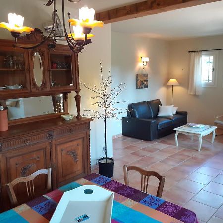 Location Vacances Gillardin Maussane les Alpilles Exterior foto