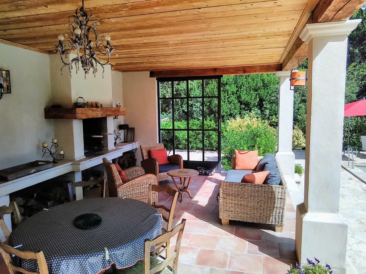 Location Vacances Gillardin Maussane les Alpilles Exterior foto