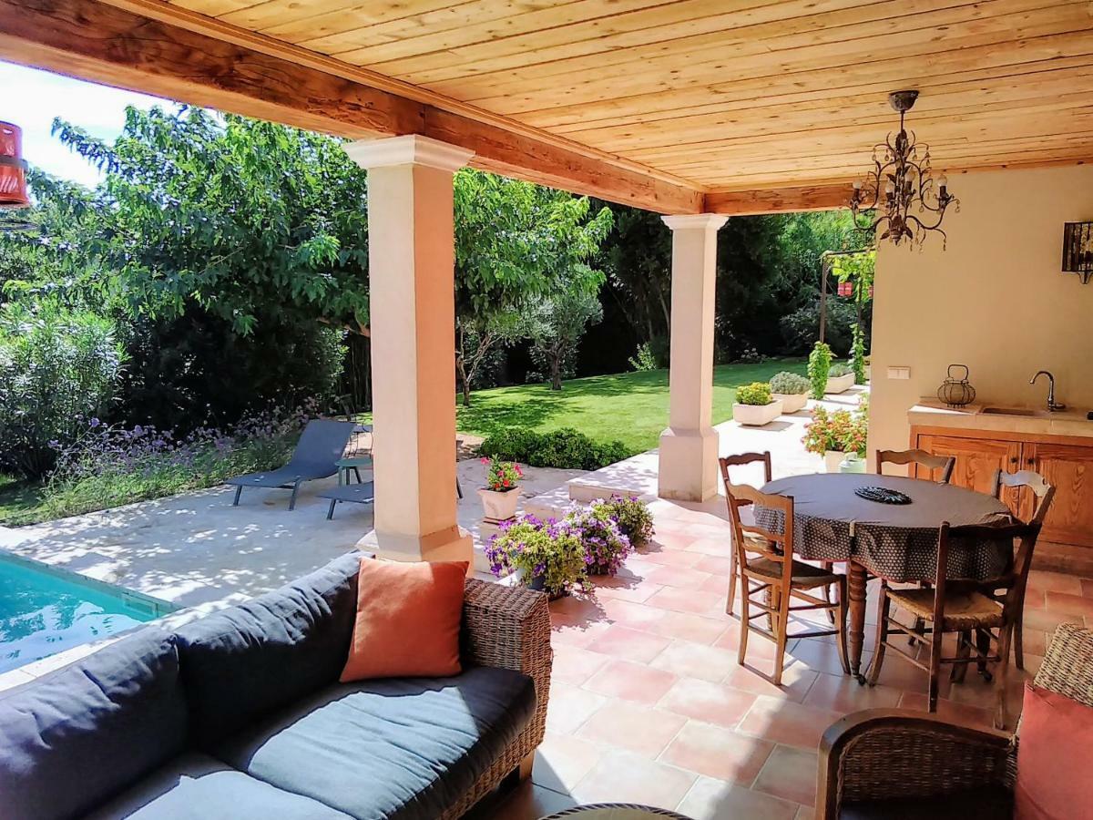 Location Vacances Gillardin Maussane les Alpilles Exterior foto